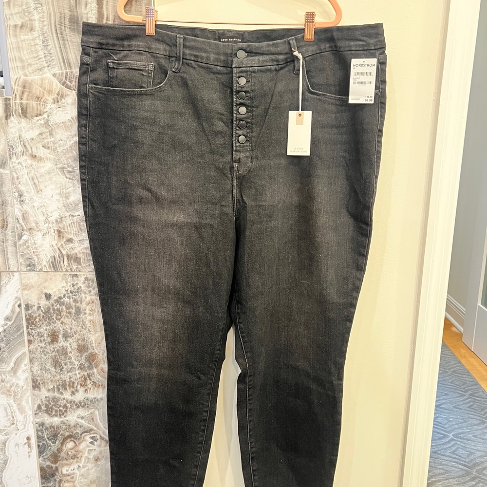 Good American Good Legs Crop Women's Black Button-Fly 28 Plus Jeans
